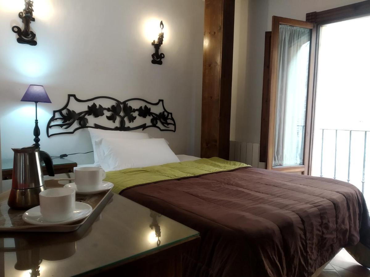 Apartamentos Santa Ana Granada Kültér fotó